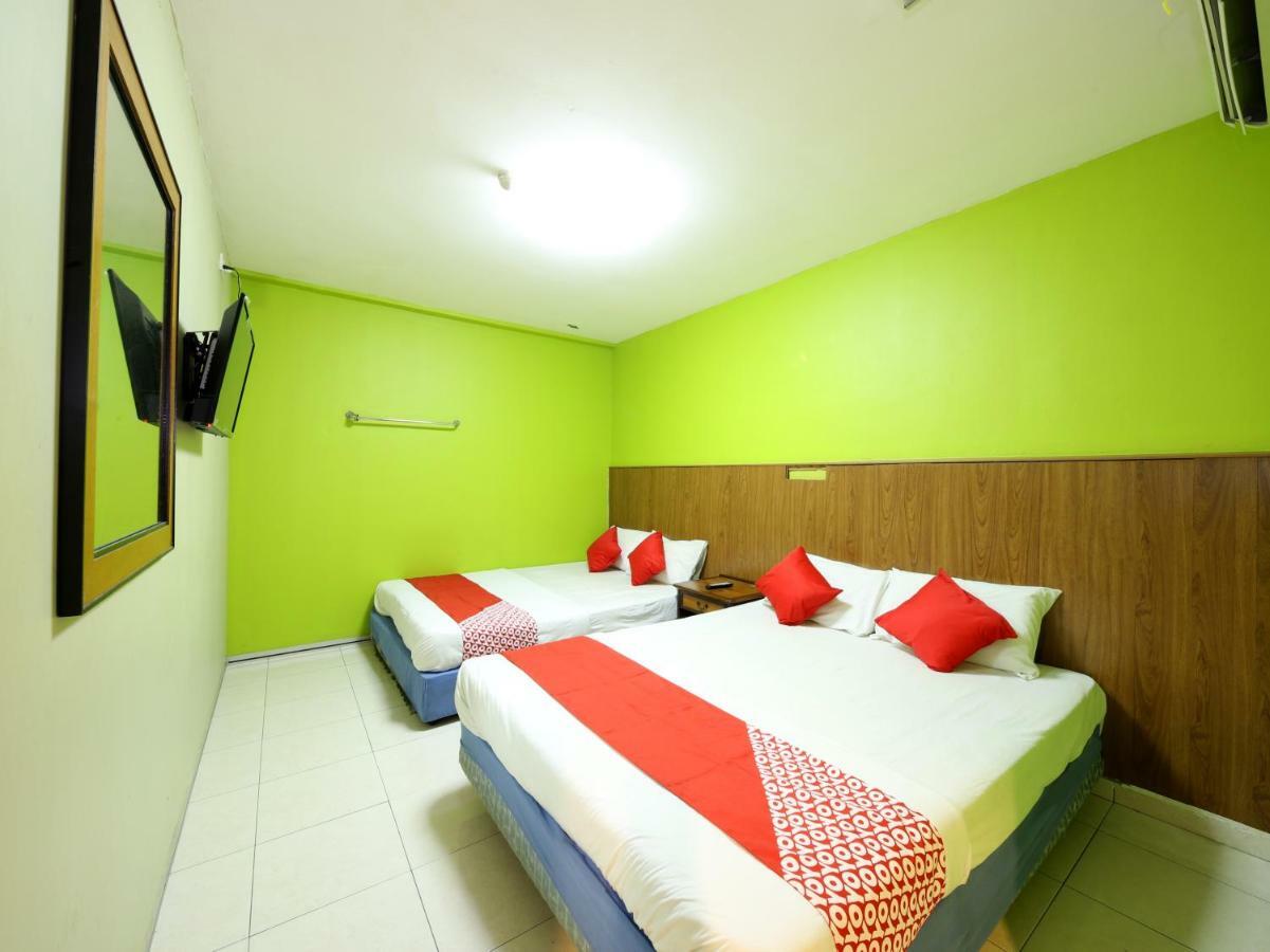 Oyo 434 Marbella Hotel Джохор-Бару Экстерьер фото