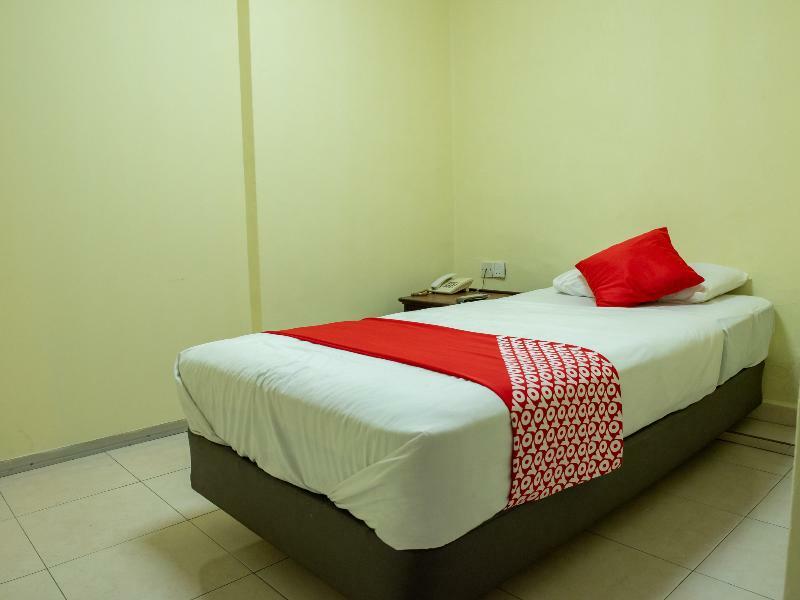 Oyo 434 Marbella Hotel Джохор-Бару Экстерьер фото