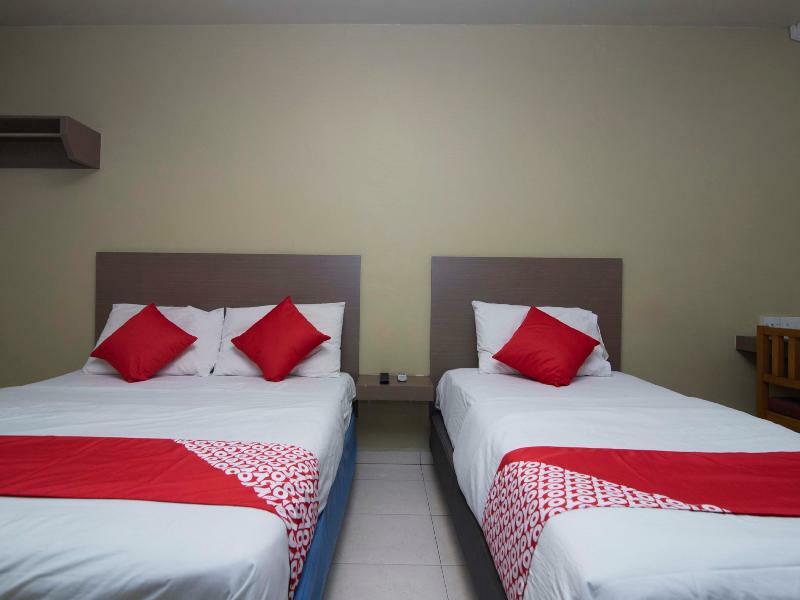 Oyo 434 Marbella Hotel Джохор-Бару Экстерьер фото